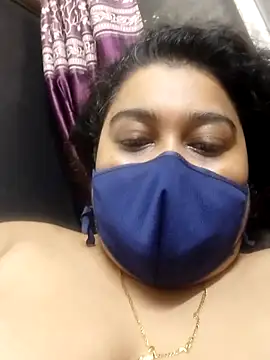 indianlisa5 online show from July 15, 9:53 pm