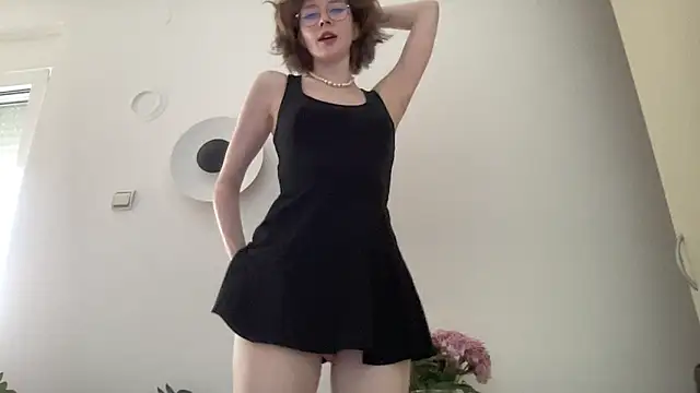 ms christiana online show from June 5, 2:45 pm