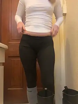 yanks28xh online show from January 31, 5:53 pm