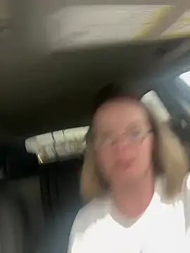 yanks28xh online show from March 5, 9:59 pm