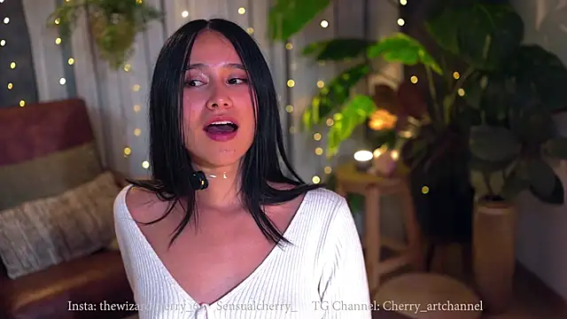 Miss beee online show from February 28, 1:50 am