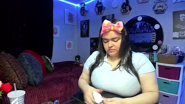 Luise Meyrink online show from March 27, 3:45 am