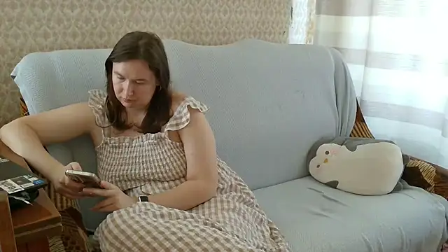 franceska blue online show from September 9, 9:31 am