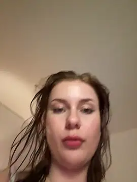 MaribelRiver online show from June 27, 9:20 pm