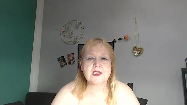 Blasflittchen online show from March 22, 12:19 pm