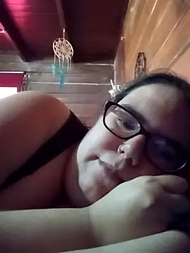 Snapshot of gatitabuena-90 chatting on February 21, 8:48 am gatitabuena-90 online show from February 21, 8:48 am