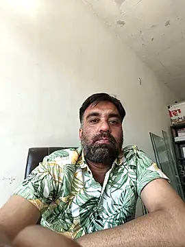 lund lol online show from March 27, 8:26 am