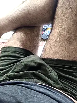 Snapshot of lund_lol chatting on June 3, 11:24 am lund lol online show from June 3, 11:24 am