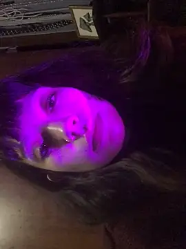 Fo0xybby online show from May 18, 4:07 am