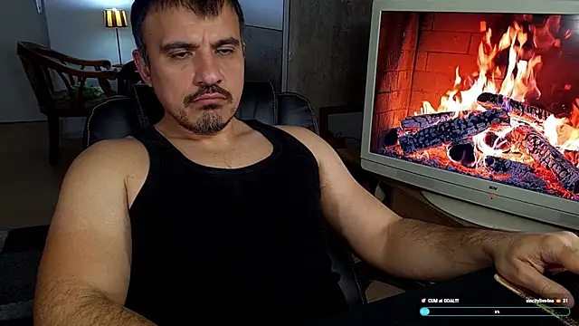 officeman7 online show from March 30, 3:24 pm