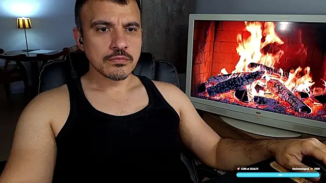 officeman7 online show from May 17, 3:41 pm