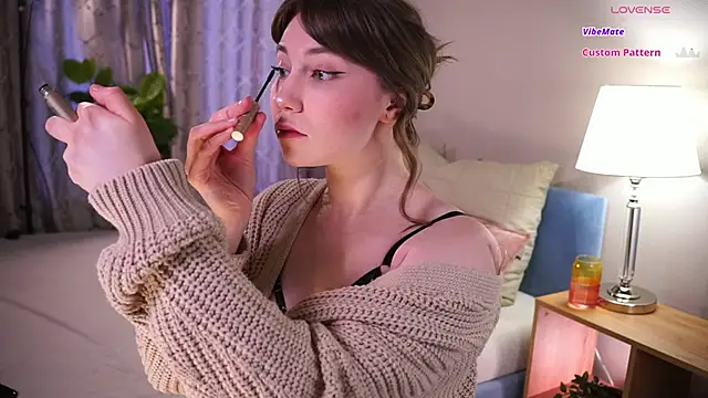 askaudrey  online show from February 5, 1:49 pm