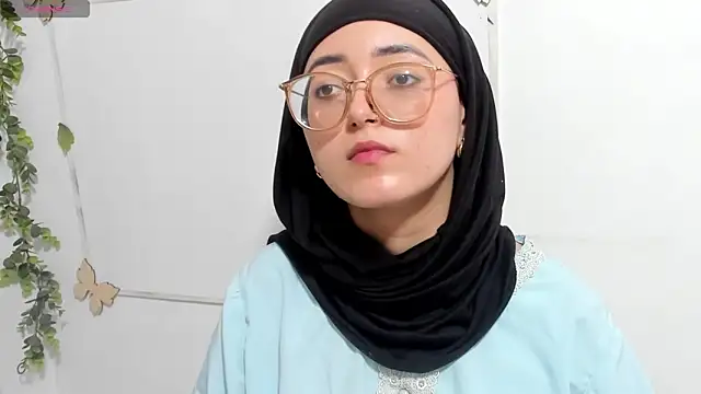 aysel elid online show from June 10, 11:13 pm