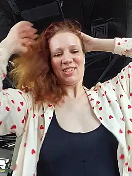 Exhibitionsplit online show from May 22, 7:48 am