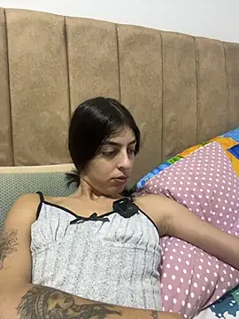 cristel 17 online show from April 27, 11:14 pm