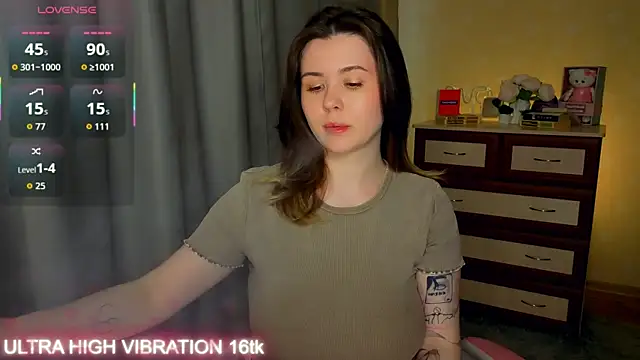 cutie mili online show from May 14, 9:16 am