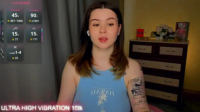 cutie mili online show from May 15, 9:49 am