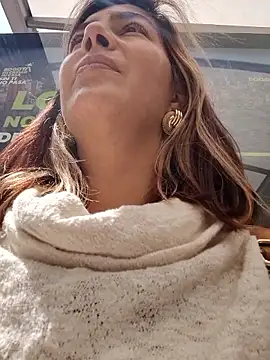 scarlett moore online show from March 2, 3:19 pm