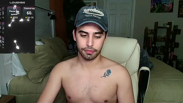 Snapshot of thonylewys chatting on June 26, 10:14 pm thonylewys online show from June 26, 10:14 pm