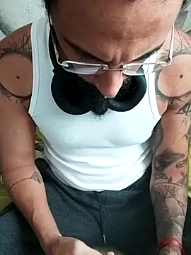 iirgastam3 online show from February 11, 7:30 pm