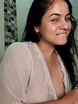 Lia Hurley online show from May 23, 9:52 pm