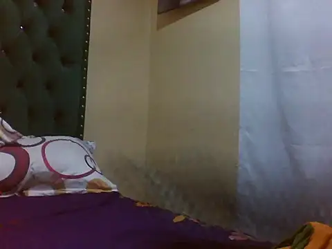 Sexy Riri online show from June 19, 11:52 pm