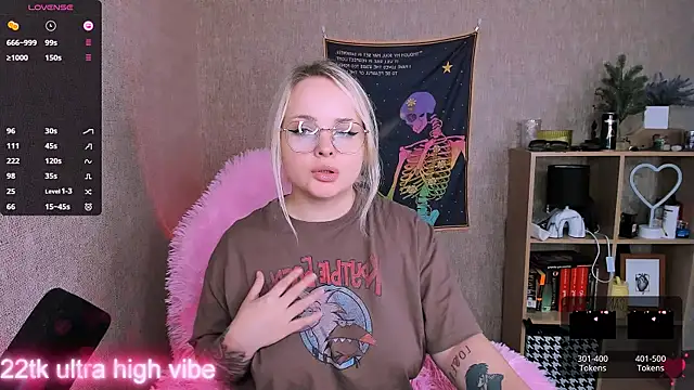 flower sarah  online show from February 2, 8:08 pm