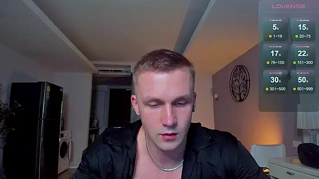 Samuel Andrew online show from December 23, 3:26 am