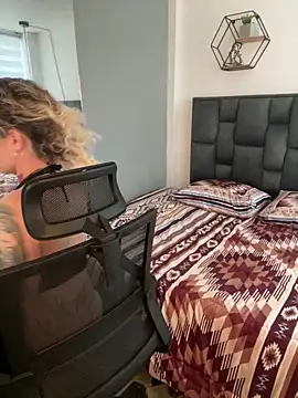 Bonnie vega online show from April 5, 9:34 pm