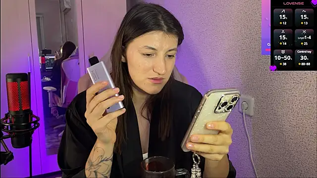 Katrin  kiss online show from February 22, 6:30 pm