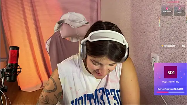 Katrin  kiss online show from September 22, 8:11 pm