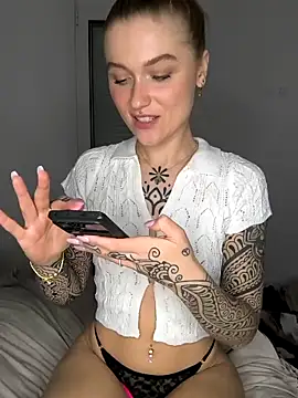 Goldloeckchen159 online show from April 19, 4:50 pm