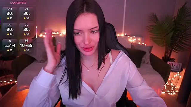 MilaSecrett online show from March 16, 2:43 pm