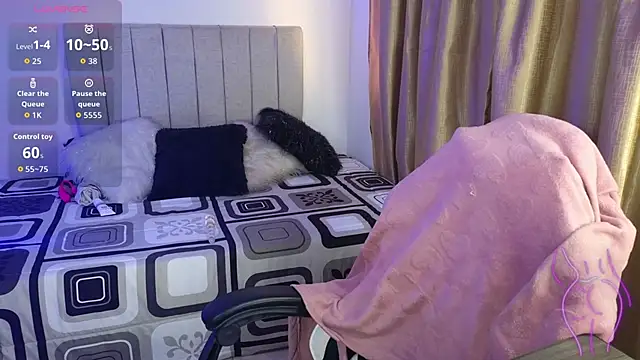 Majuu   online show from April 22, 11:56 am