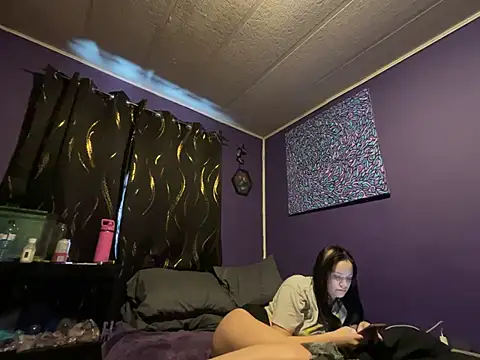 skinwalkingzombie online show from February 7, 6:13 pm