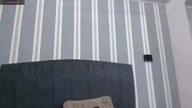 Snapshot of Danielaa_a chatting on January 15, 6:40 pm Danielaa a online show from January 15, 6:40 pm