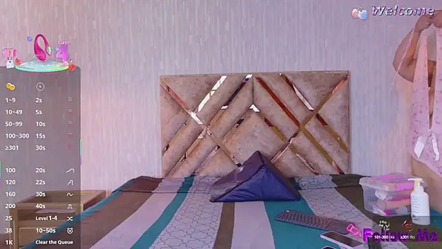 Snapshot of Danielaa_a chatting on September 13, 3:34 pm Danielaa a online show from September 13, 3:34 pm