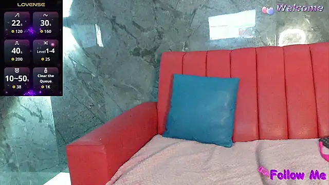 Snapshot of Danielaa_a chatting on November 13, 11:58 pm Danielaa a online show from November 13, 11:58 pm