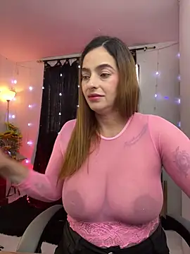 Alessandra Schmoll online show from December 5, 1:42 pm