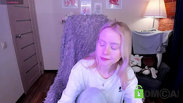 Snapshot of MalenaErnman chatting on January 20, 10:18 am MalenaErnman online show from January 20, 10:18 am