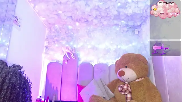 puca ebony online show from December 17, 4:57 pm