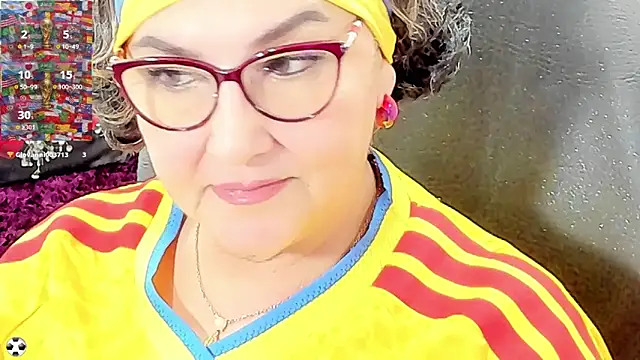 Snapshot of cataleya_mom chatting on June 18, 9:14 am cataleya mom online show from June 18, 9:14 am