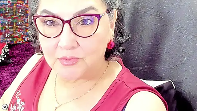 Snapshot of cataleya_mom chatting on June 26, 1:43 am cataleya mom online show from June 26, 1:43 am