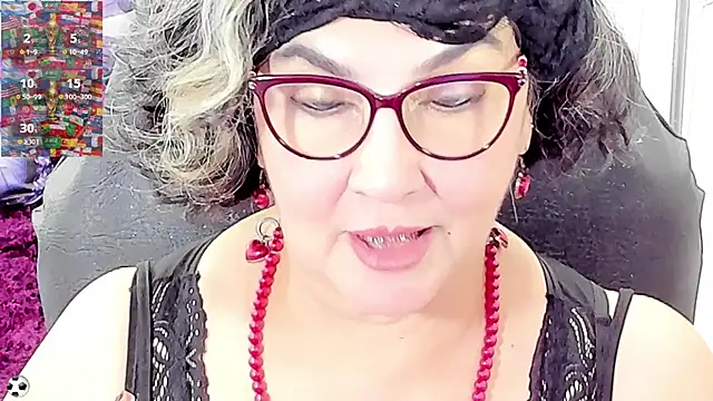 Snapshot of cataleya_mom chatting on July 2, 12:21 am cataleya mom online show from July 2, 12:21 am