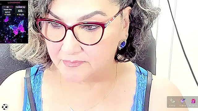 Snapshot of cataleya_mom chatting on July 13, 1:52 am cataleya mom online show from July 13, 1:52 am