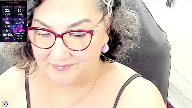 Snapshot of cataleya_mom chatting on July 17, 2:18 am cataleya mom online show from July 17, 2:18 am