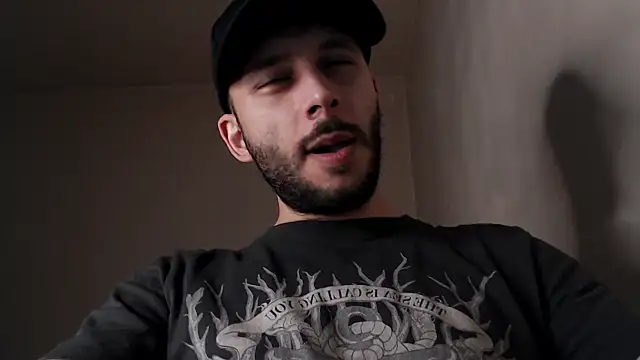 henryaxe online show from March 31, 10:15 am