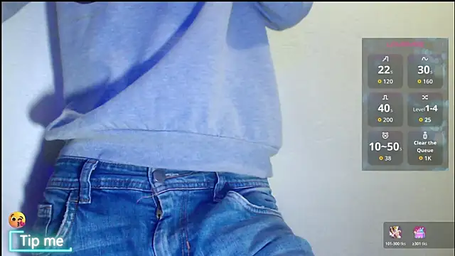 Snapshot of GrayHornyX chatting on March 29, 2:44 am GrayHornyX online show from March 29, 2:44 am