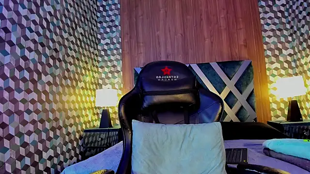 Michael magno online show from February 17, 2:48 pm