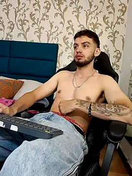 Michael magno online show from March 25, 3:45 am